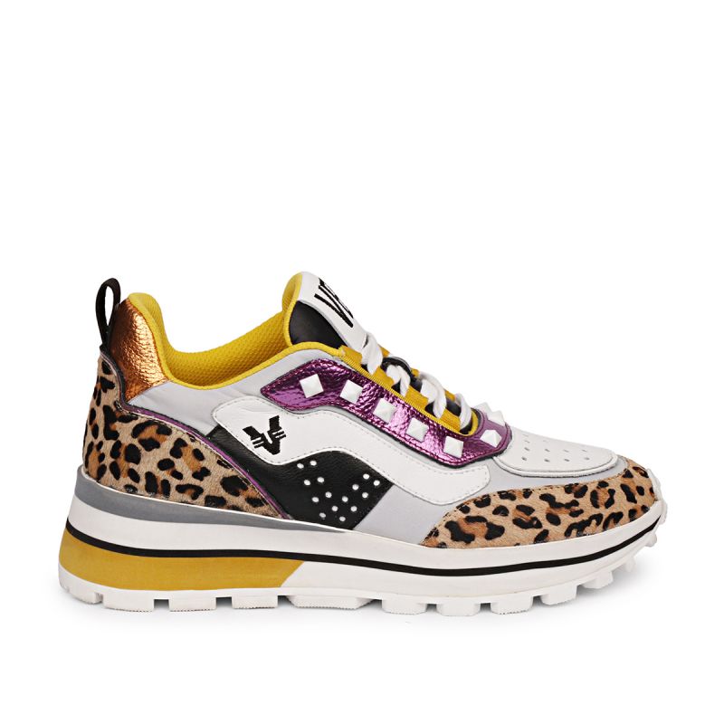 Sneaker with laces studs running bottom pony combi Multi beige