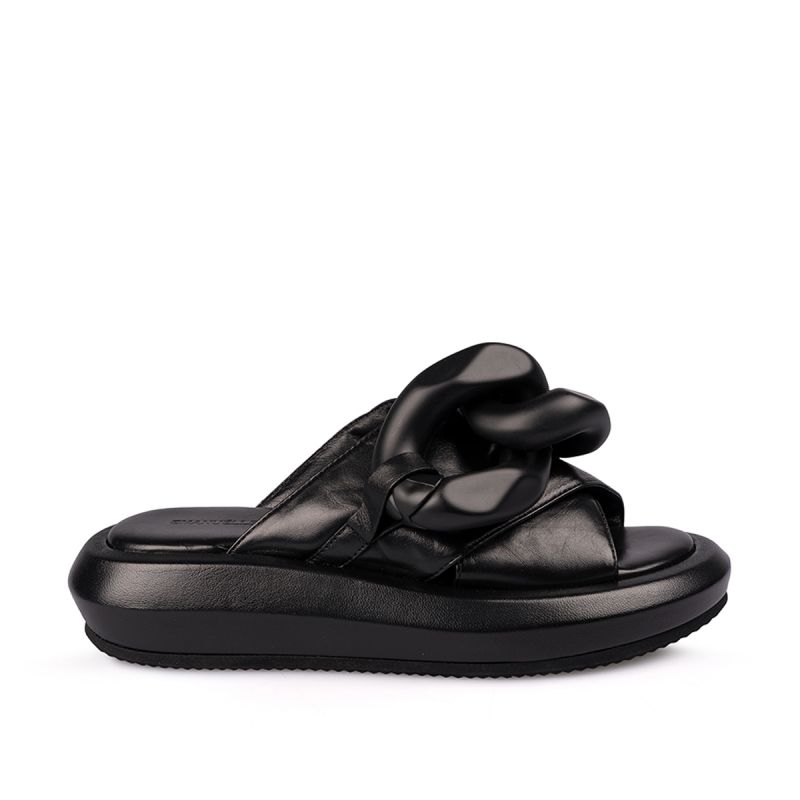 Sandal with chain nappa Black