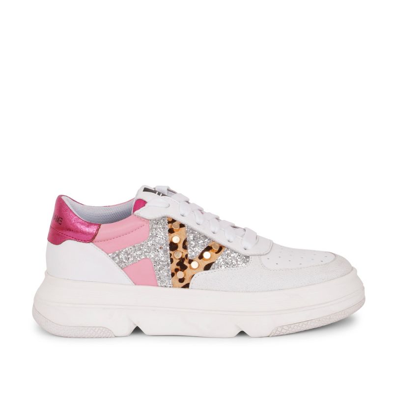 Sneaker with laces high bottom patent leather combi White/pink